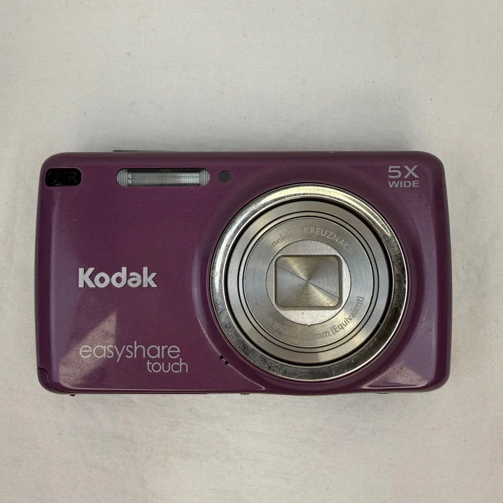 Kodak Easyshare Touch M577 Digital Camera Purple 14MP 5x Zoom Boxed Bundle